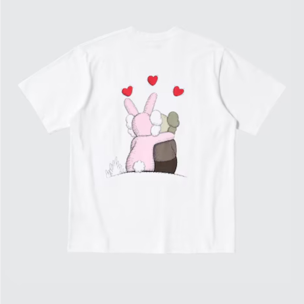 New with tags Uniqlo T-shirt